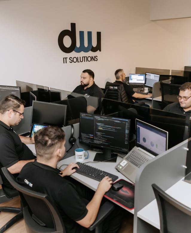 Somos uma fabrica de software e inteligência artificial